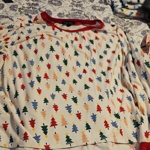 Derek Heart Multicolor Tree Pattern Pajama Set
